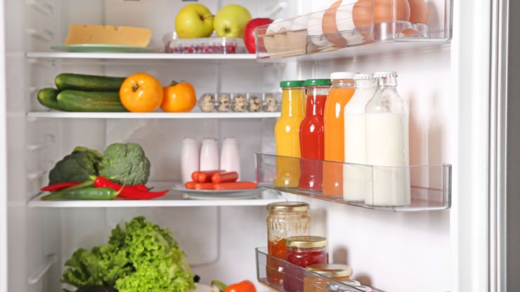 15 Foods That Should Never Be Placed in the Refrigerator