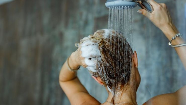 Importance of Regular Hair Washing for Hygiene