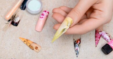The 15 Best Nail Glues of 2023