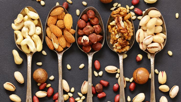 10 Impressive Health Advantages of Pine Nuts