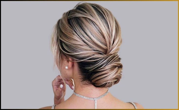 The Timeless Low Chignon