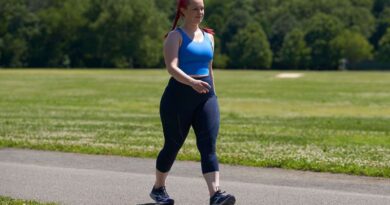 10 Pro Tips for Walking to Lose Weight