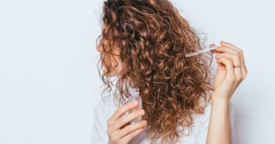 9 Hair Growth Oils That Will Completely Transform Your Tresses