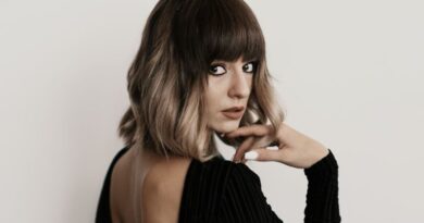 9 Trendy Haircuts And Hairstyles With Bangs