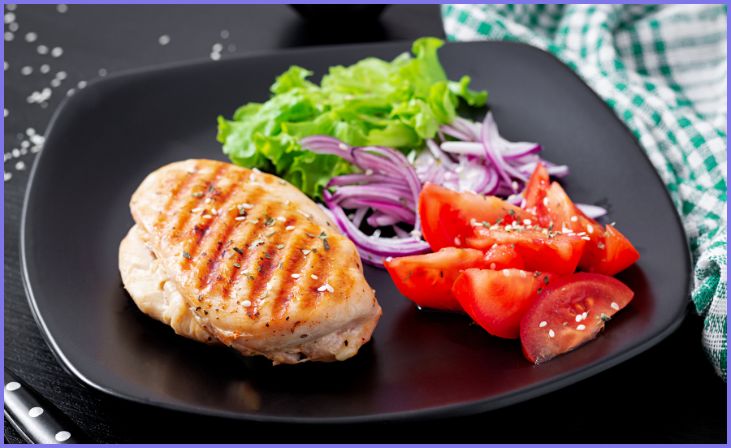 Grilled Chicken Salad: A Fresh and Nutritious Delight