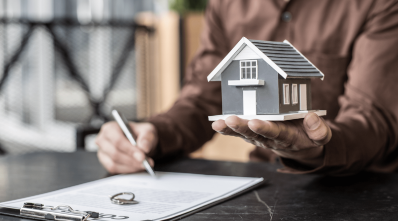 How to Buy Property Jointly With a Spouse